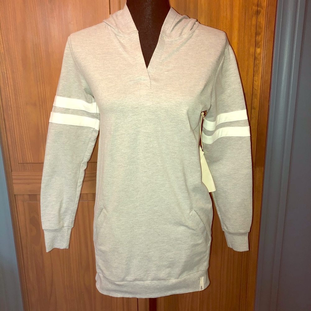 NWT* Maddie Style hoodie gray Juniors XS